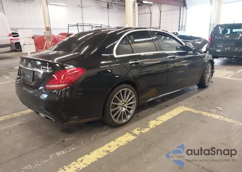 2016 Mercedes-Benz C 300 4Matic/Luxury 4Matic/Sport 4Matic из США, поврежденный, VIN 55SWF4KB6GU148209